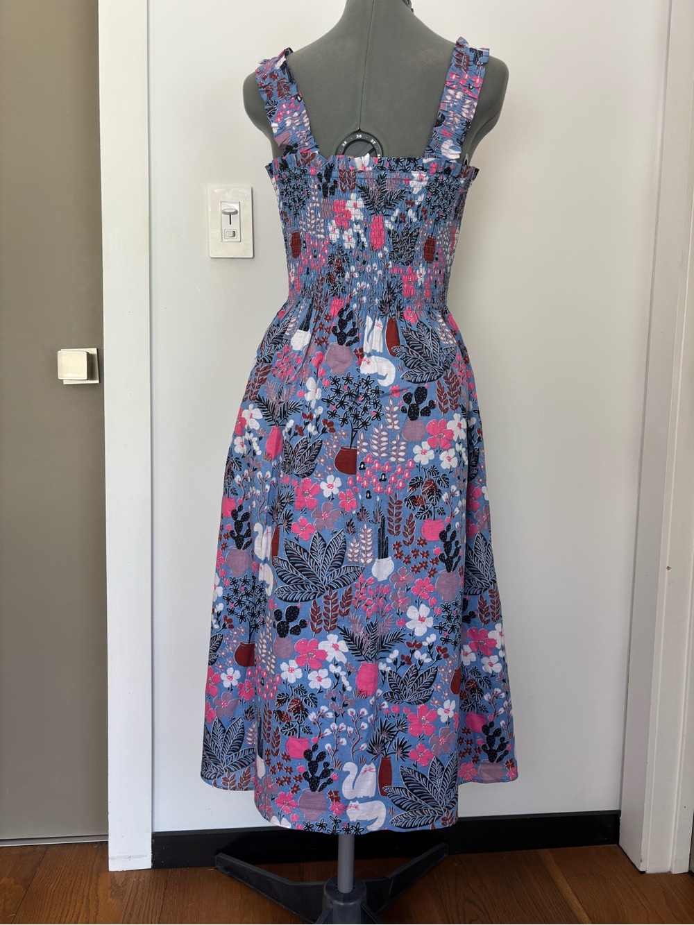 Kate Spade Garden Posy Cat Cactus Smocked Midi Dress Blue Size S - Picture 4 of 9